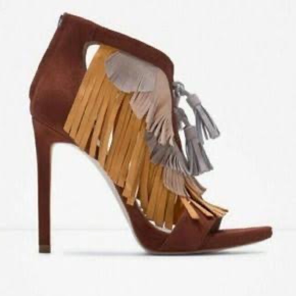 ZARA Tan Brown Suede Fringed Heels - Picture 13 of 15